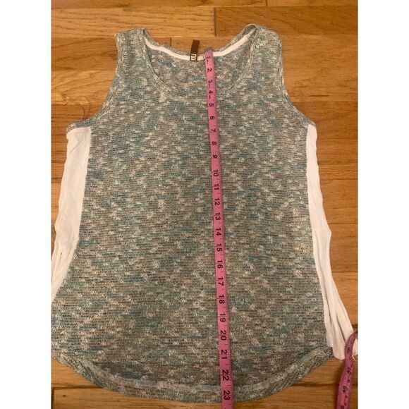 Kut from the Cloth women's multicolor sleeveless tank with size accent zips Lrg - Picture 8 of 8